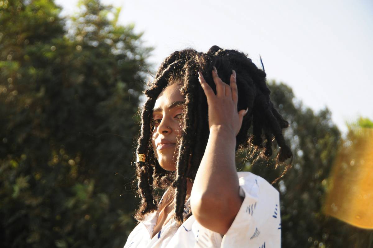 How to Achieve Frizz-Free Results with Hair Twists on Natural Hair